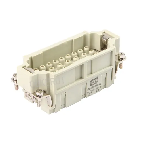 EE 32 Pin 16A Inserto hembra de conector resistente